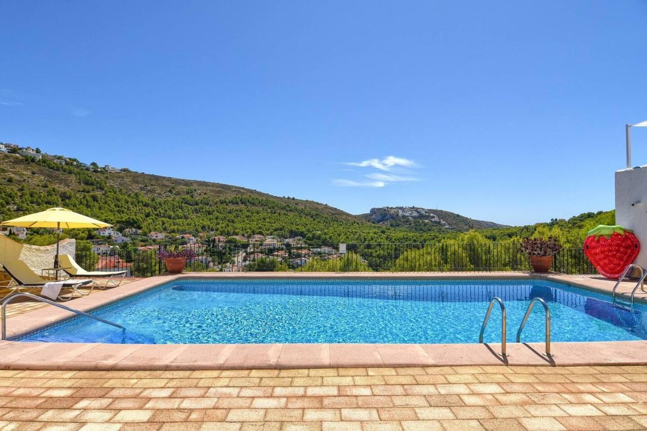 Stunning Mountain View Bungalow in Moraira Teulada Exterior foto